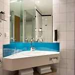Express Cologne By Ihg 3* Τρόισντορφ