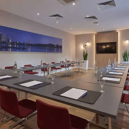 מלון Express Cologne By Ihg 3*