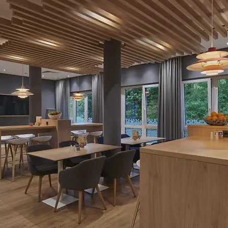 מלון Express Cologne By Ihg 3*