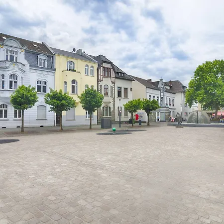 Express Cologne By Ihg מלון טרויסדורף