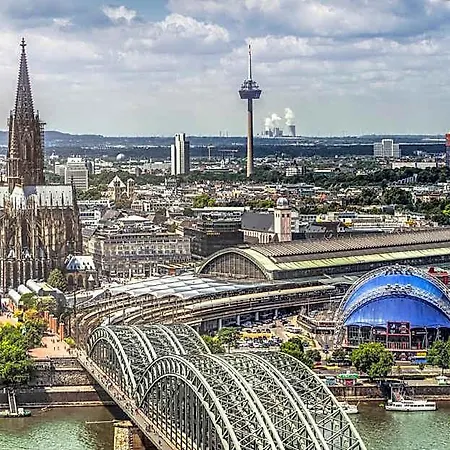 Express Cologne By Ihg Hotel Troisdorf