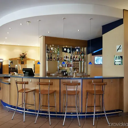 Hotel Express Cologne By Ihg 3*