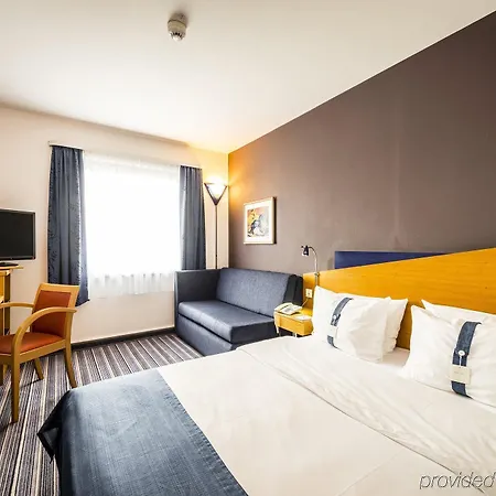 홀리데이 인 익스프레스 쾰른 호텔 트로이스도르프