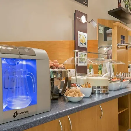 Hotel Express Cologne By Ihg