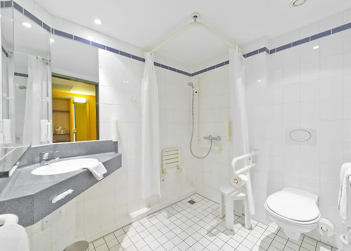 Hotel Express Cologne By Ihg