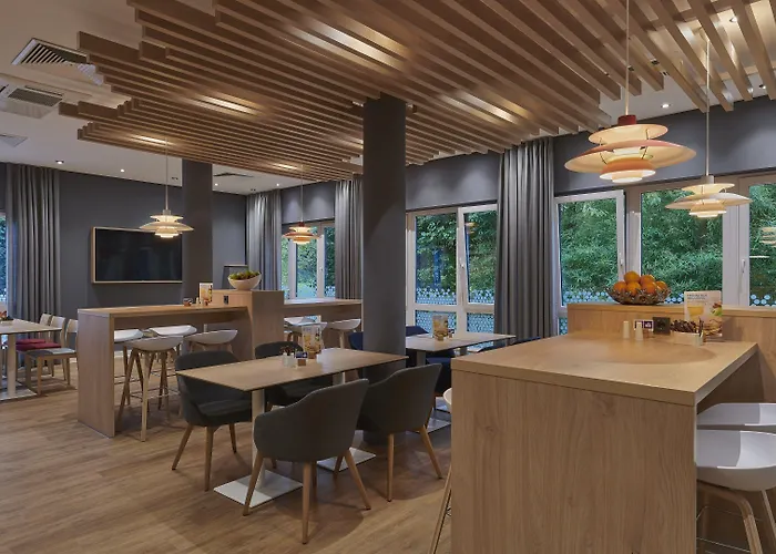 Hotel Express Cologne By Ihg 3*