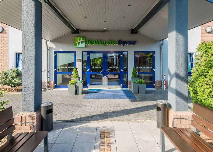 Express Cologne By Ihg Hotel 3*