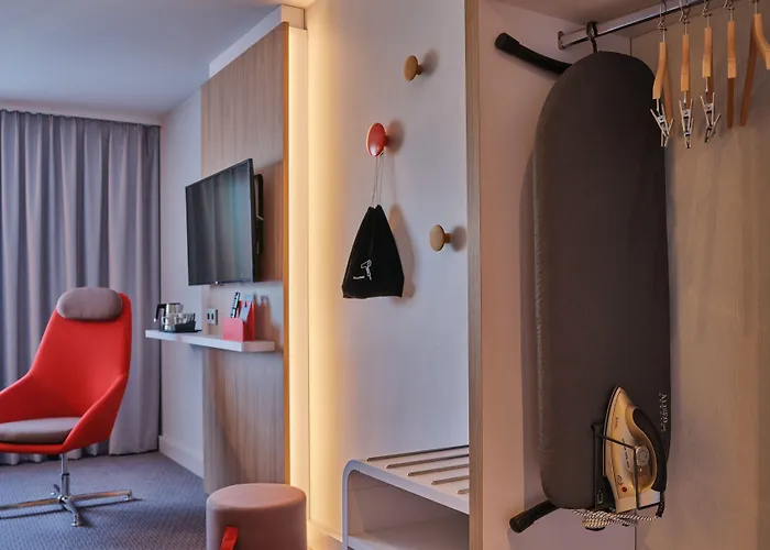 Express Cologne By Ihg Hotel 3*