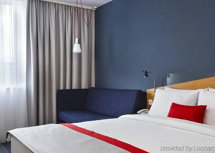 Express Cologne By Ihg Hotel