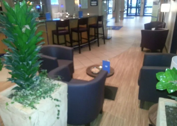 Hotel Express Cologne By Ihg 3*