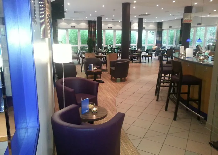 Hotel Express Cologne By Ihg