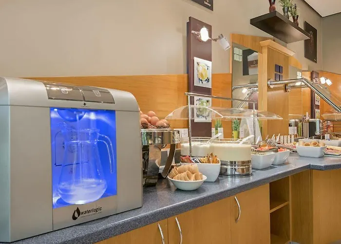 Hotel Express Cologne By Ihg