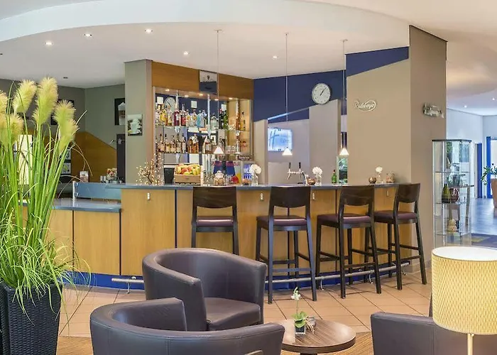 Express Cologne By Ihg Hotel 3*